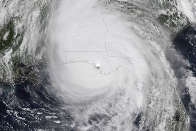 Em 2018, o furacão Michael derrubou cerca de 40% da produção de petróleo do Golfo do México nos EUA (Imagem: NOAA)