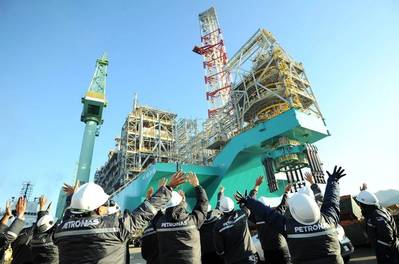 Ceremonia de sailaway Dua PFLNG - Imagen de Petronas