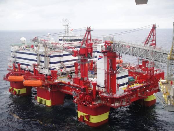 Semco Maritime был выбран для подготовки платформы размещения Floatel Victory для нового задания для Maersk Oil в британском секторе. Фото: Courtesy Semco Maritime