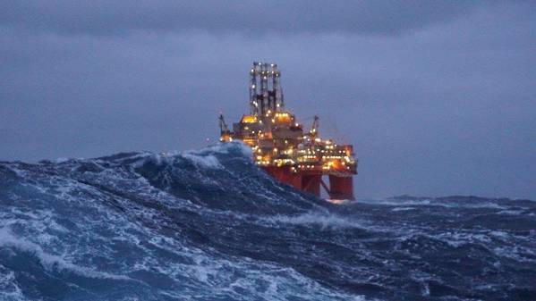 Transocean Spitsbergen（照片：Aspin Kemp and Associates）