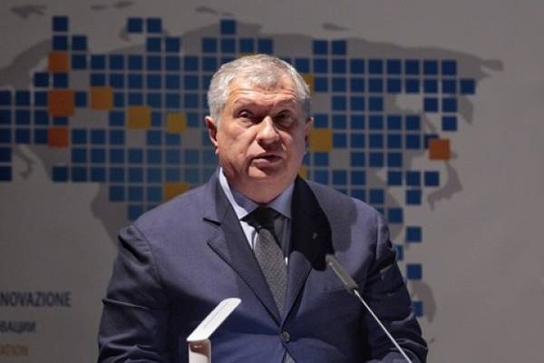 O presidente-executivo da Rosneft, Igor Sechin, um crítico da OPEP e aliado de longa data do presidente Vladimir Putin (foto do arquivo: Rosneft)