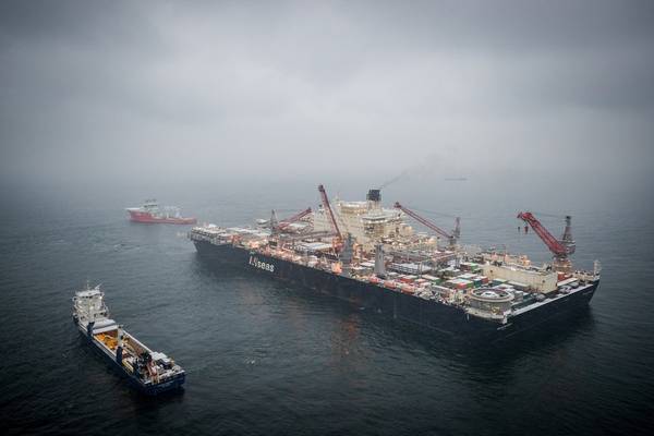 ヨーロッパ向けガス：Allseas船がバルト海東部にパイプラインを敷設（©Nord Stream 2 / Axel Schmidt）