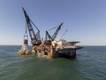 Thialf floating crane at He Dreiht site (Credit: EnBW / Weltenangler)