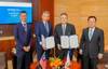 Petronas, Japan’s JOGMEC Sign Strategic LNG Agreement