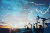 US Natural Gas Prices Drop 4% on Record Output