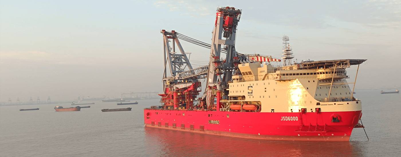 海 Delivery ceremony of the deepwater derrick lay vessel… | Ulstein