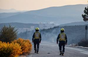 France and Spain help Greece to fight fires near Athens