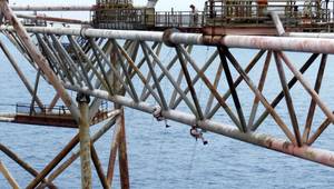 Bilfinger technicians carrying out maintenance work on an offshore platform (Credit: Bilfinger)