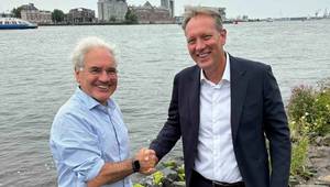 (L-R) Govert Meijer, CEO of GBM Works and Frank Koopman, Managing Director at CAPE Holland. © CAPE Holland/GBM Works