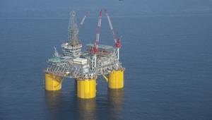 Olympus platform (Credit: Mike Duhon Productions/Visual Content team, Shell International Limited)
