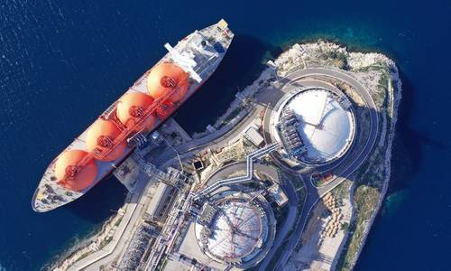 ADNOC Gas Adjusts LNG Output Amid Hormuz Disruptions