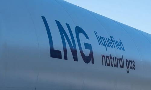 Mitsui Eyes New LNG Investments to Power Data Center Growth