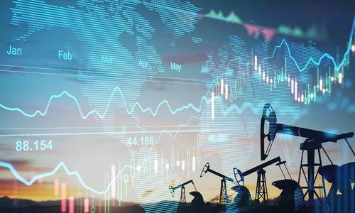 US Natural Gas Prices Drop 4% on Record Output