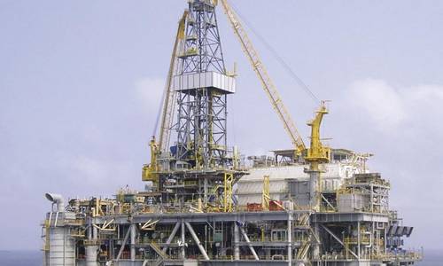 Fire Breaks Out at Chevron’s Platform off Angola, Injuring 17