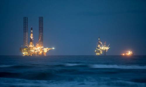 IEA Cuts Oil Demand, Supply Outlook Amid Iran War