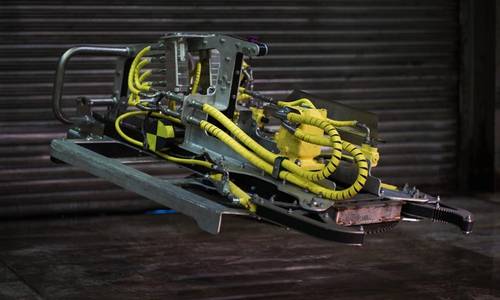 Decom Engineering Launches Ultra-Light Chopsaw for Subsea Ops