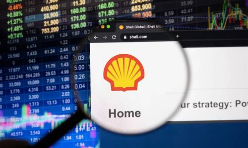 Shell Pumps the Brakes on Offshore Wind Investments, Splits Power Group