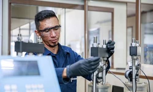 Fugro Expands Geotechnical Testing Capabilities in Indonesia