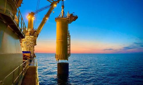 Jumbo Scoops Two Offshore Wind Contracts