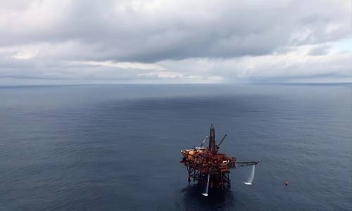 Santos Hires McDermott for Harriet Alpha Decom Work Off Australia