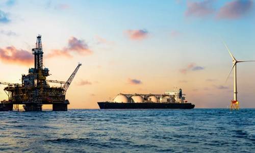 TotalEnergies to Review 2050 Net-Zero Targets as Energy Transition Slows