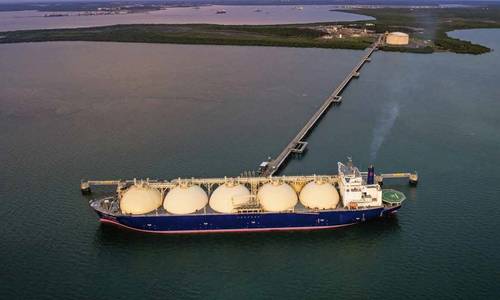 Santos Secures $800M Loan for Darwin LNG Life Extension Ops