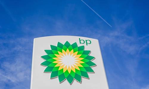 BP Signals Weaker Fourth-Quarter Results