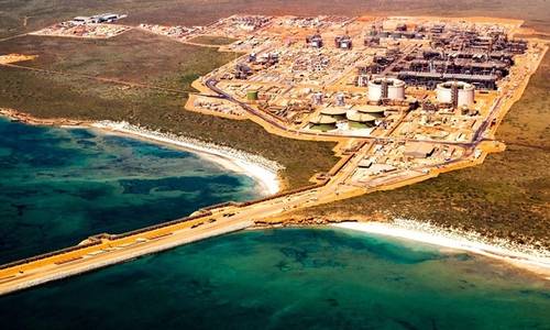 Cyclone Disrupts Australia’s Biggest LNG Plants, Strains Global Market
