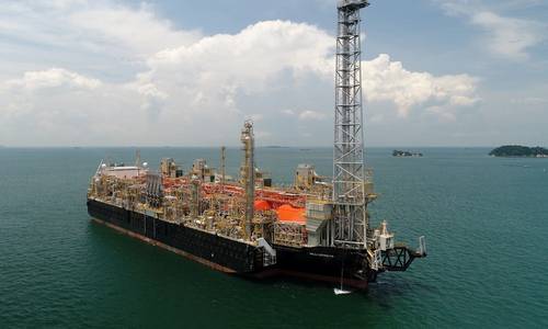 Seatrium Signs FLNG Vessel Upgrade Deal for Golar LNG