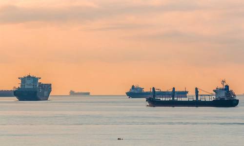Japan’s Shipping Industry Awaits Clarifications on Hormuz Reopening