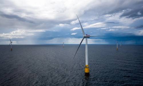 Equinor and Gwynt Glas Secure Rights to Build Floating Wind Farms off UK