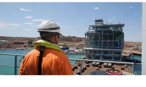 Australian Union Members Back Pluto LNG 2 Strike