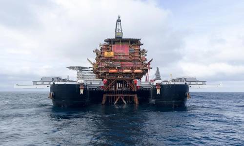 Watch: Pioneering Spirit Delivers Topsides to Shetland