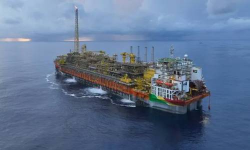 ExxonMobil Makes FID on Hammerhead