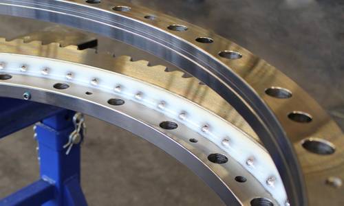 Slewing Bearing Technology Helps Reduce Emissions