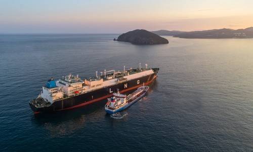 Santos Inks Mid-Term LNG Supply Deal with TotalEnergies