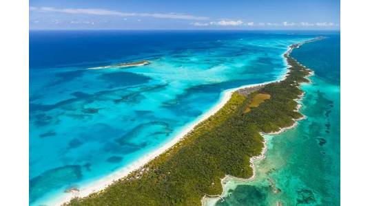The Bahamas - Image by JUAN CARLOS MUNOZ Adobe Stock