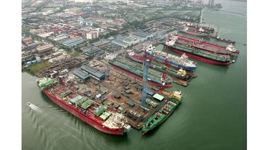 Conglomerate Keppel Corp and Sembcorp Marine are considering combining their loss-making offshore and marine (O&M) businesses, with Temasek set to become the largest shareholder in the combined company. - File Photo: Keppel