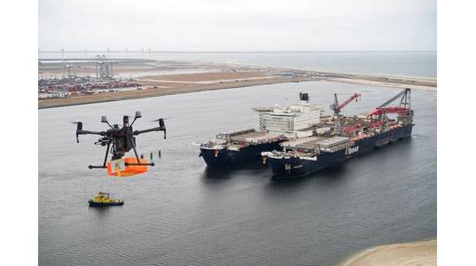 Drone delivering a package to the Pioneering Spirit vessel - Credit: Port of Rotterdam,