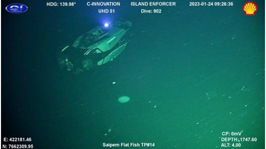 Field test image of the Saipem FlatFish placed above the OD OBN harvesting data using optical communications (Credit: Sonardyne)