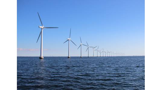 Illustration: Offshore Wind Farm - 
 image by: chrisrt / Adobe Stock