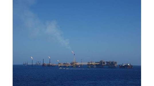 For Illustration; Pemex's platforms offshore Mexico - Image by BoH/Wikimedia Commons - CC BY-SA 3.0