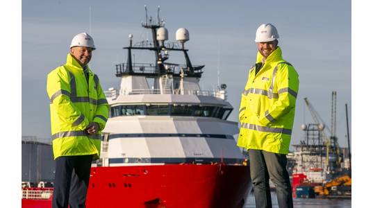 L-R Marc McGruther, Project Delivery Manager, FMS and Carl Lafferty, Survey & Positioning Manager, FMS