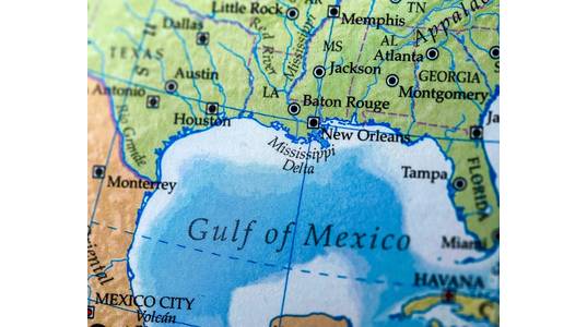 The U.S. Gulf of Mexico can continue growing oil output even amid geopolitical volatility not seen in decades. Credit: Adobe Stock/frank