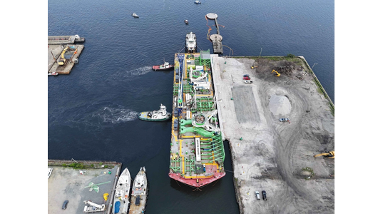 (Photo: New Bedford Foss Marine Terminal)