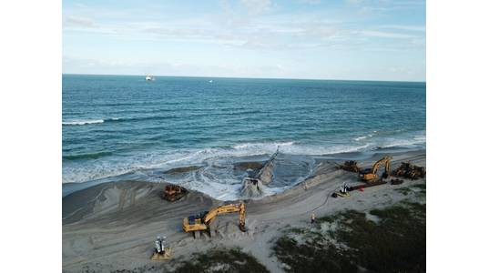 (Photo: The Dutra Group, courtesy Dredging Contractors of America)