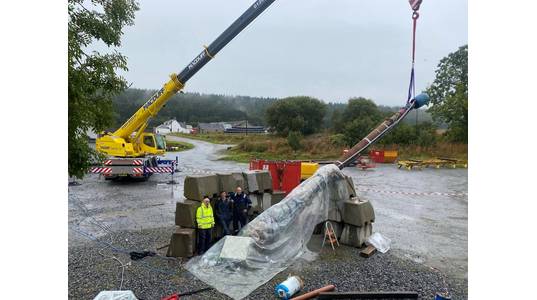 Preparing simulated downhole test rig with temperature and conductivity sensors. Photo from Rawwater