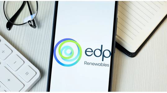 EDP Renovaveis, the world's fourth largest wind energy producer, said on Thursday it expects core recurring profit to grow 13% in 2025 on the back of a solid operational performance, despite a 24% drop in net income in the first quarter. Credit: Adobe Stock/Postmodern Studio
