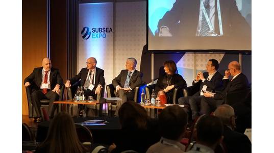 From left to right: Mike Beveridge, Managing Director, Simmons Energy; John Mahon, Director General for Exports, DIT; Alistair Macdonald, CEO of Benbecula Group and Chairman of Tekmar, Benbecula Group / Tekmar; Colette Cohen, Chief Executive, Oil & Gas Technology Centre; Stuart Payne Director of HR and Supply Chain, Oil & Gas Authority; and Neil Gordon, CEO, Subsea UK. (Photo: Eric Haun)