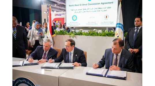 Left to Right: Neptune Energy CEO Jim House, Minister of Petroleum and Mineral Resources, His Excellency Eng. Tarek El Molla, CEO of EGPC, Abed Ezz El Regal - Image source: Neptune Energy